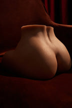 Velvet Hourglass Wide-Hip Silicone Lower Body Doll – detail view 12