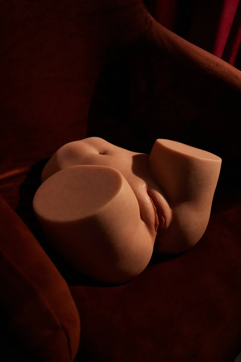 Velvet Hourglass Wide-Hip Silicone Lower Body Doll – detail view 14